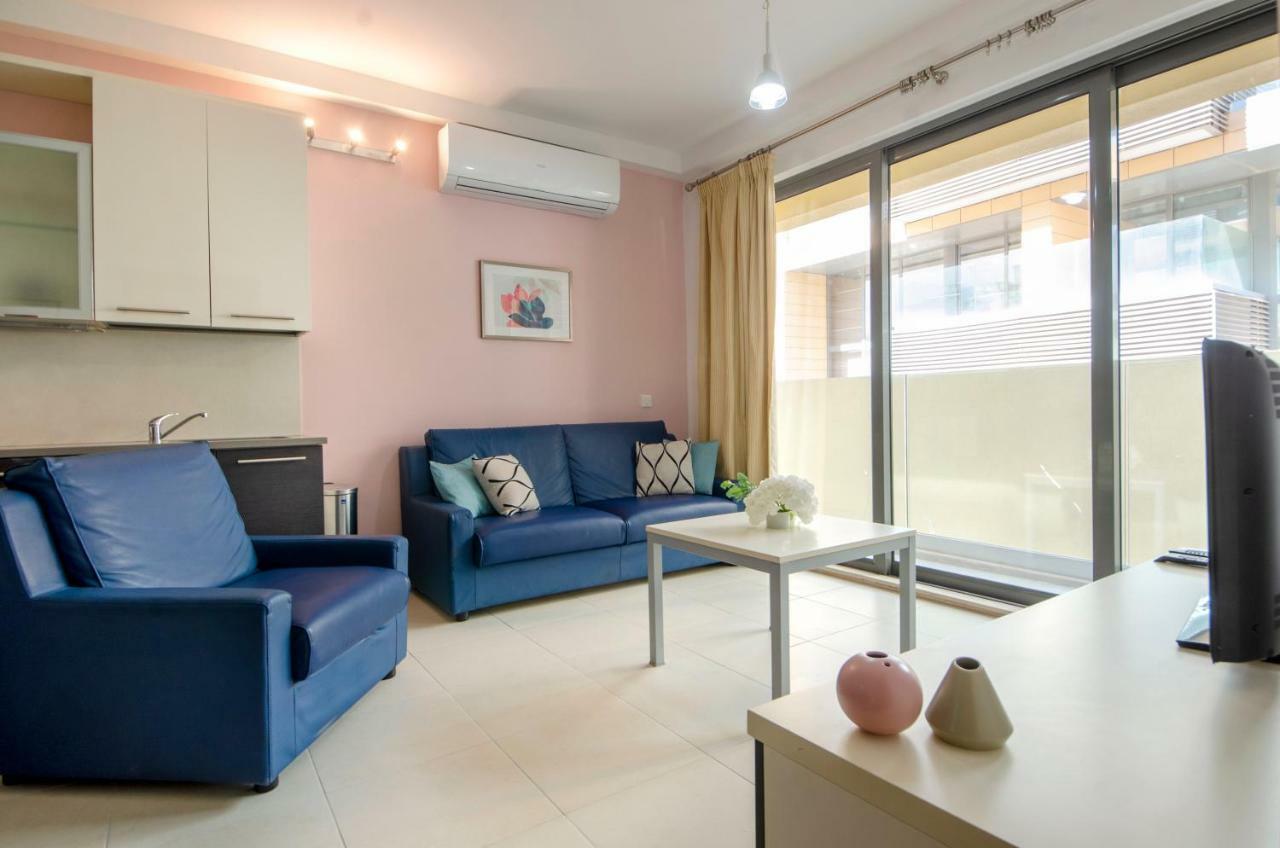 Modern Stylish Apartment - 2 Bedroom & 2 Bathroom Apartment - Spinola Bay, St Julians San Ġiljan Exterior foto